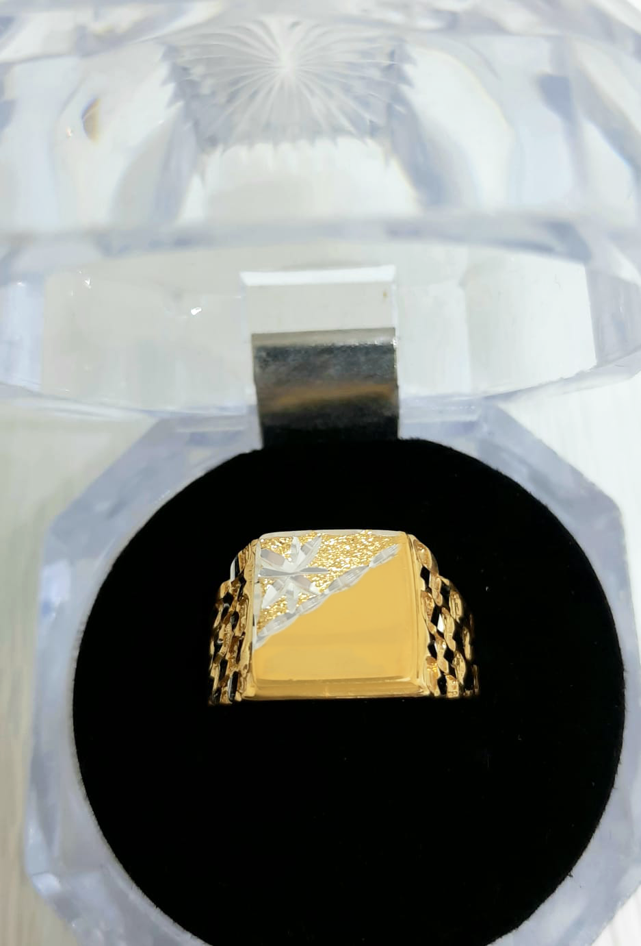 Gold Gent Ring